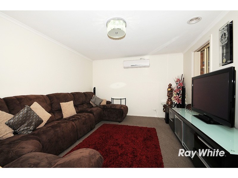 14 Providence Drive, Cranbourne West VIC 3977