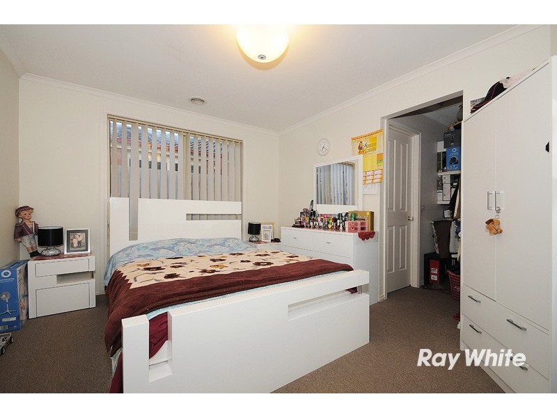 14 Providence Drive, Cranbourne West VIC 3977