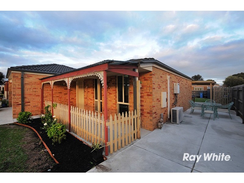 14 Providence Drive, Cranbourne West VIC 3977