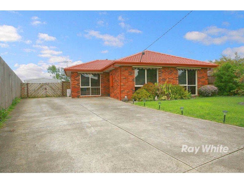 24 Taddor Drive, Cranbourne VIC 3977