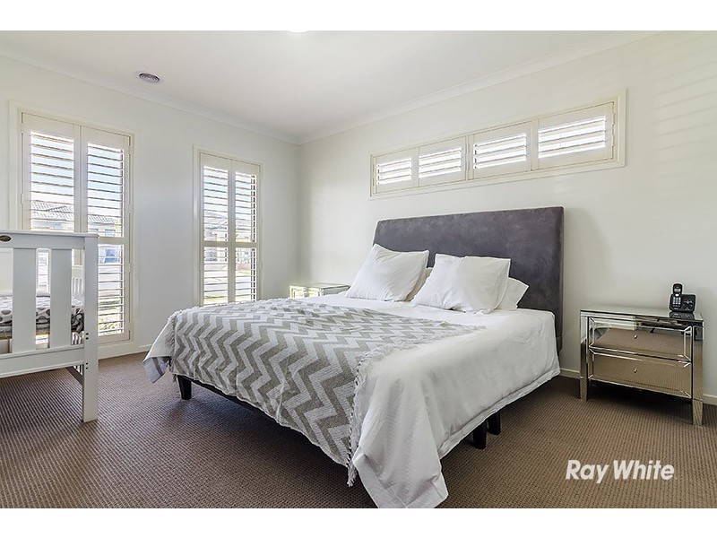 20 Forest Drive, Clyde North VIC 3978