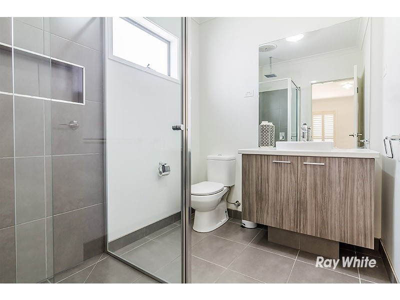 20 Forest Drive, Clyde North VIC 3978