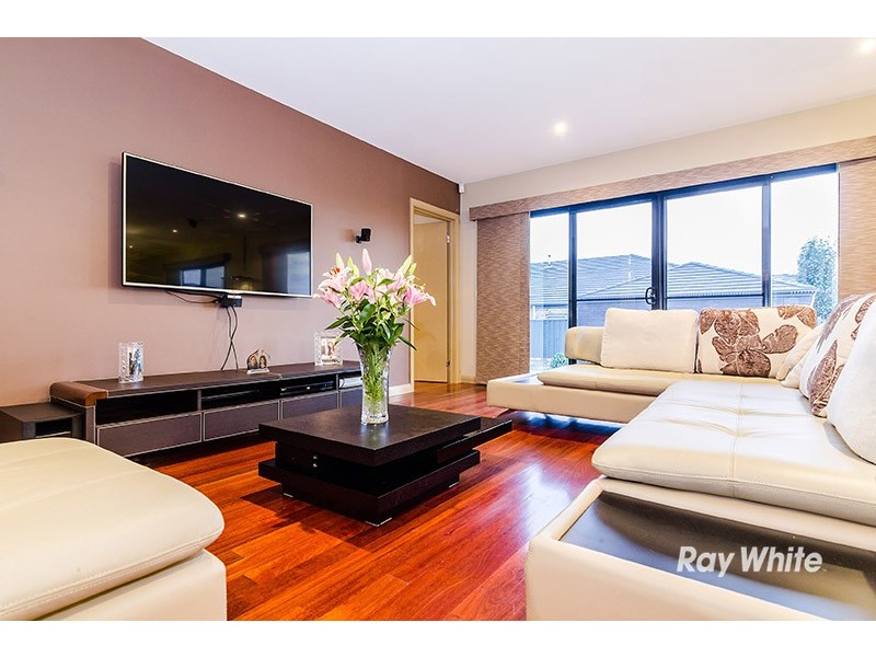 14 Carinya Court, Cranbourne North VIC 3977