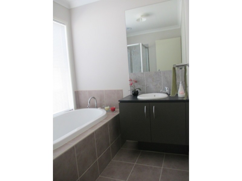 58 Gregson Grove, Lyndhurst VIC 3975