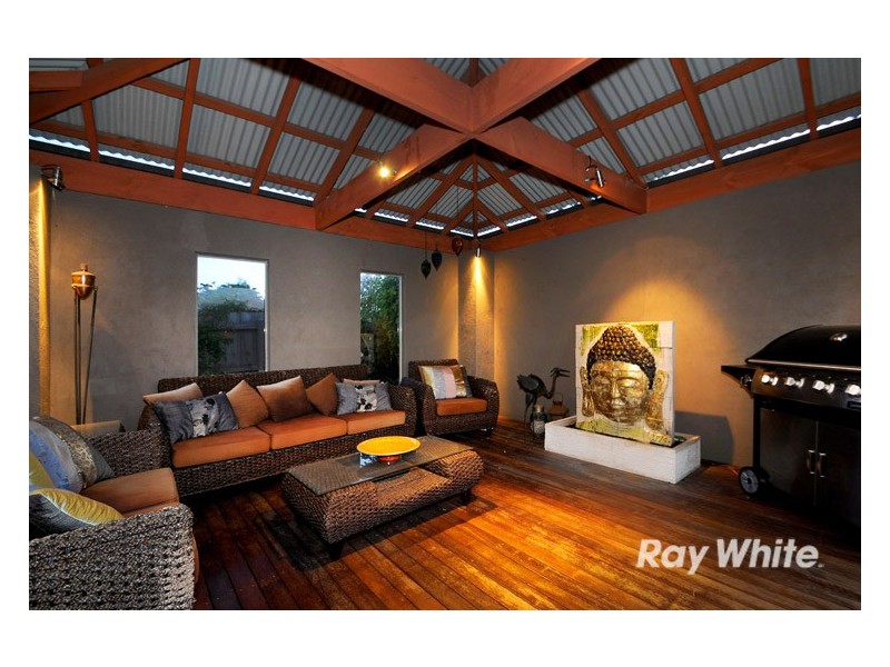 117 Hutchinson Drive, Lynbrook VIC 3975