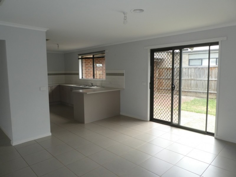 20 Yammerbook Way, Cranbourne East VIC 3977