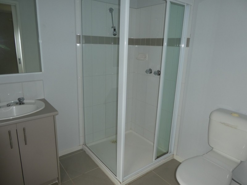 20 Yammerbook Way, Cranbourne East VIC 3977