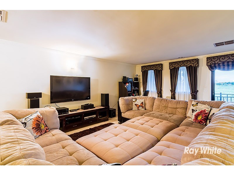 109 Lyndhurst Boulevard, Lyndhurst VIC 3975