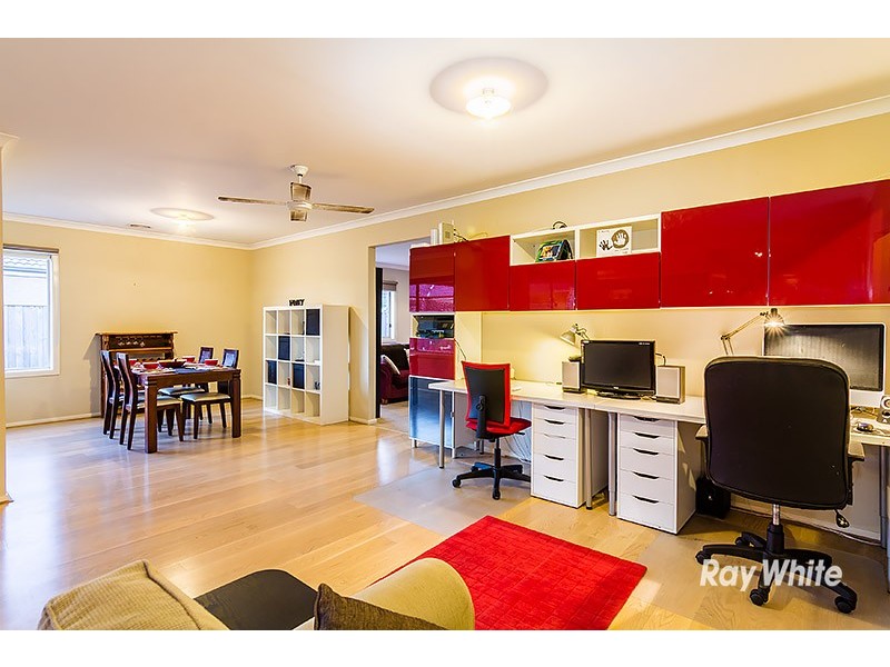 40 Alysha Avenue, Lyndhurst VIC 3975