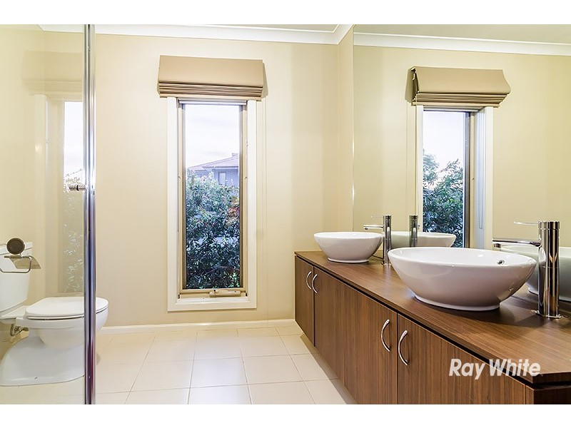 40 Alysha Avenue, Lyndhurst VIC 3975