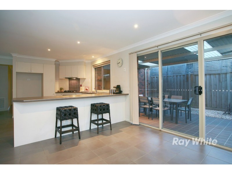 28 Westbury Way, Lyndhurst VIC 3975