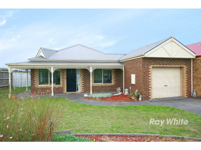 28 Waterbush Crescent, Lyndhurst VIC 3975