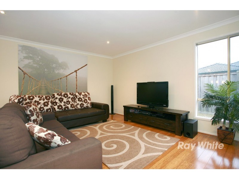 87 Brookwater Parade, Lyndhurst VIC 3975