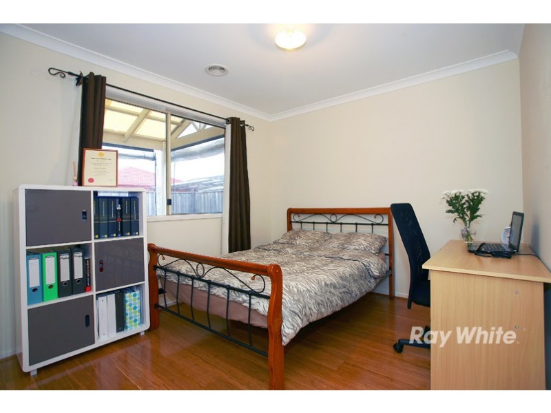 87 Brookwater Parade, Lyndhurst VIC 3975