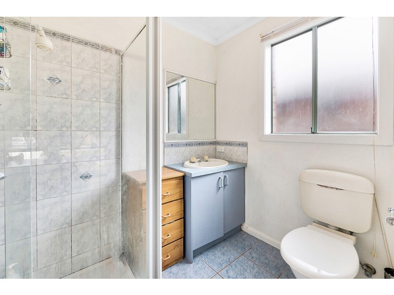 8 Sharyn Street, Cranbourne West VIC 3977