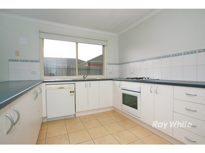 15 Incana Court, Cranbourne West VIC 3977