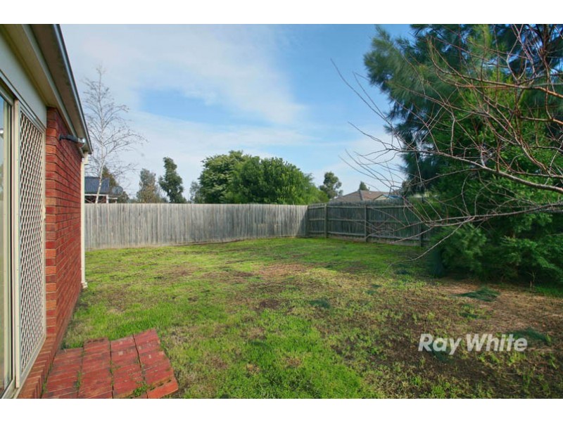15 Incana Court, Cranbourne West VIC 3977