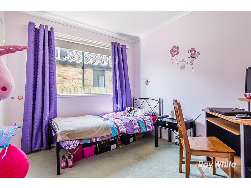 68 Scarborough Avenue, Cranbourne West VIC 3977