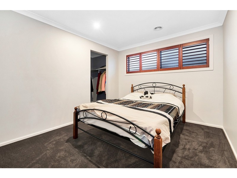 4 Sunnybrook Way, Lyndhurst VIC 3975