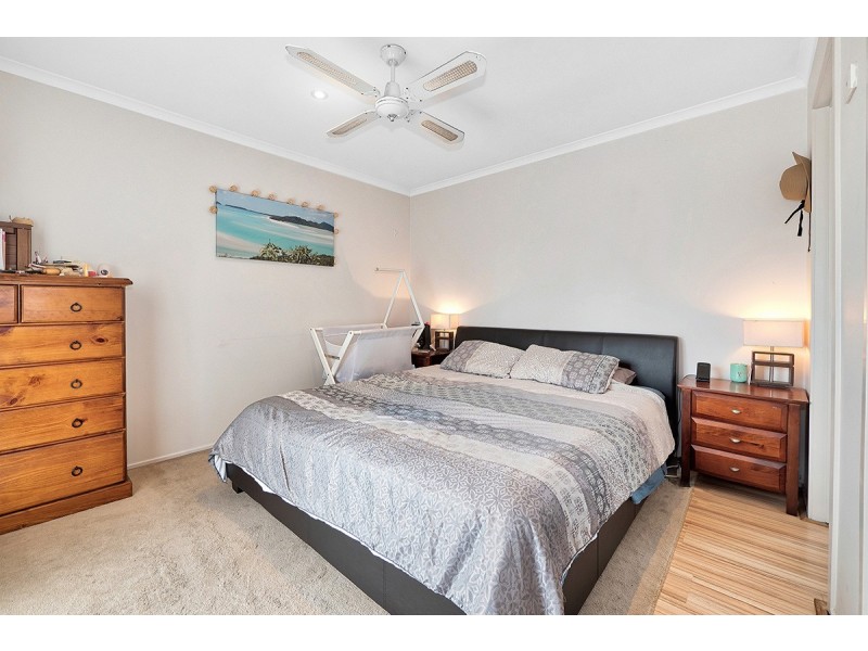 5 Nyah Place, Cranbourne West VIC 3977