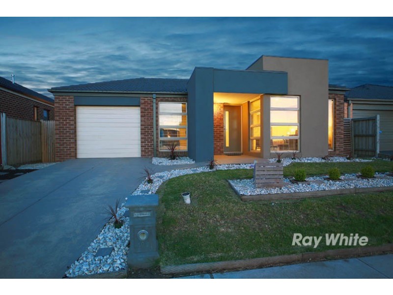 106 Boland Drive, Lyndhurst VIC 3975