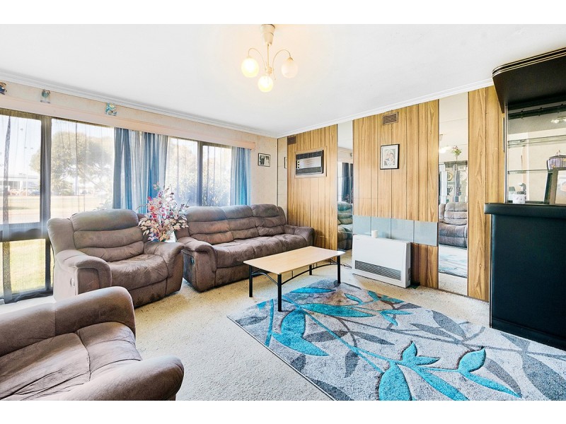 273 South Gippsland Highway, Cranbourne VIC 3977