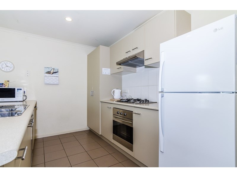 25 Phoenix Avenue, Cranbourne VIC 3977