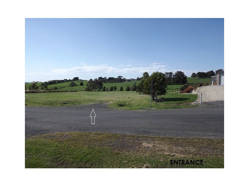 73 Betula Drive, Poowong VIC 3988