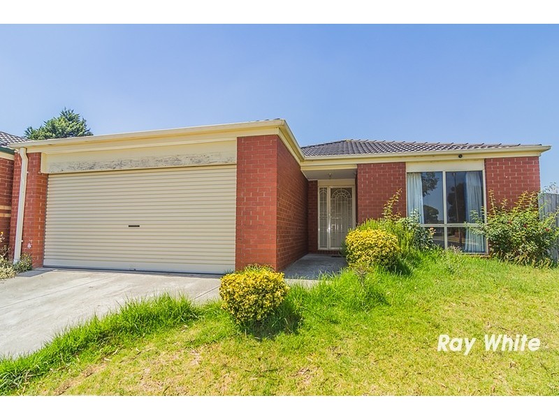 44 Bernborough Avenue, Cranbourne West VIC 3977