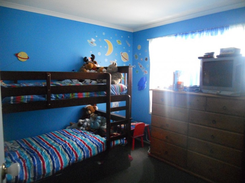 2 Merrijig Avenue, Cranbourne VIC 3977