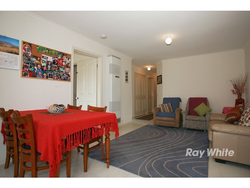 2/95-101 Breens Road, Cranbourne West VIC 3977