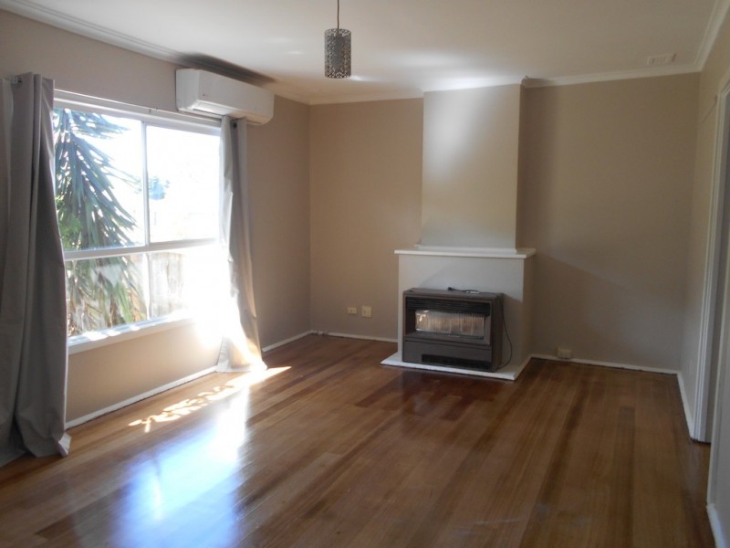 15 Tristania Street, Doveton VIC 3177