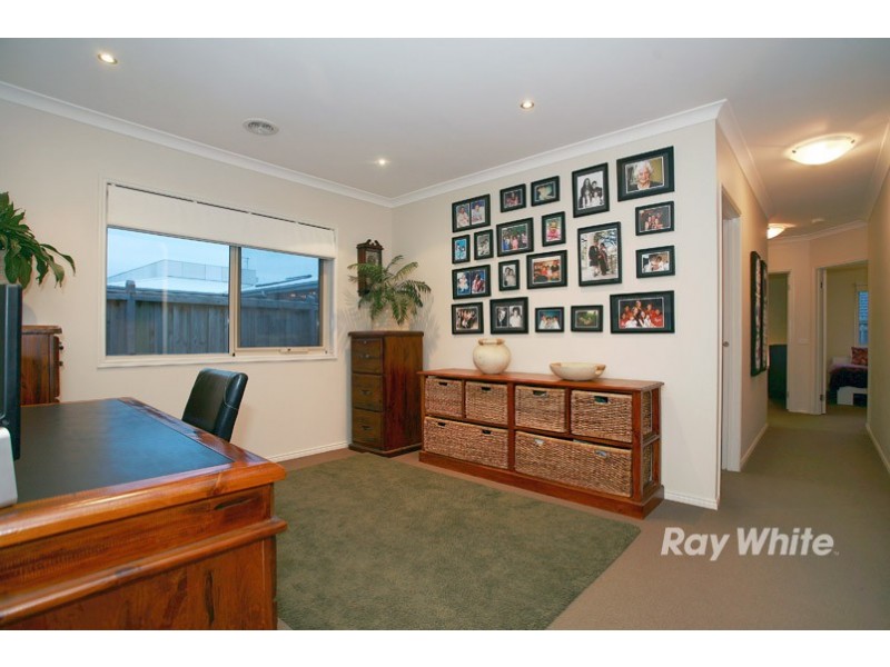 40 Balladonia Gum Circuit, Lyndhurst VIC 3975