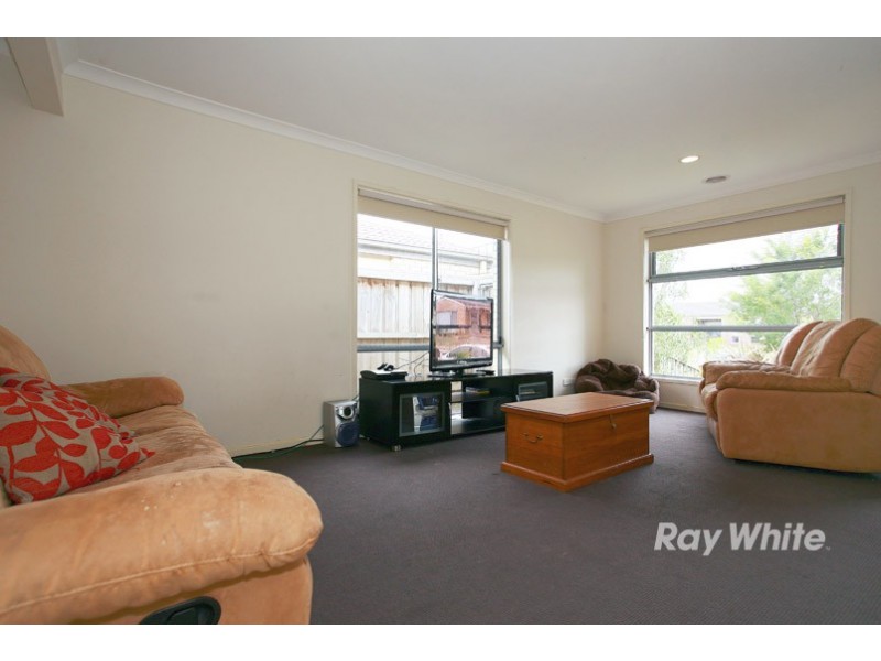 104 Majestic Boulevard, Cranbourne VIC 3977
