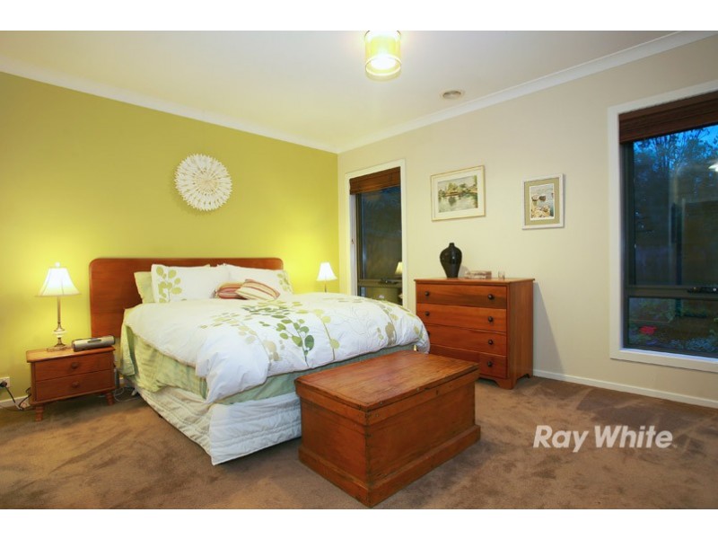 6 Aquanita Close, Lyndhurst VIC 3975