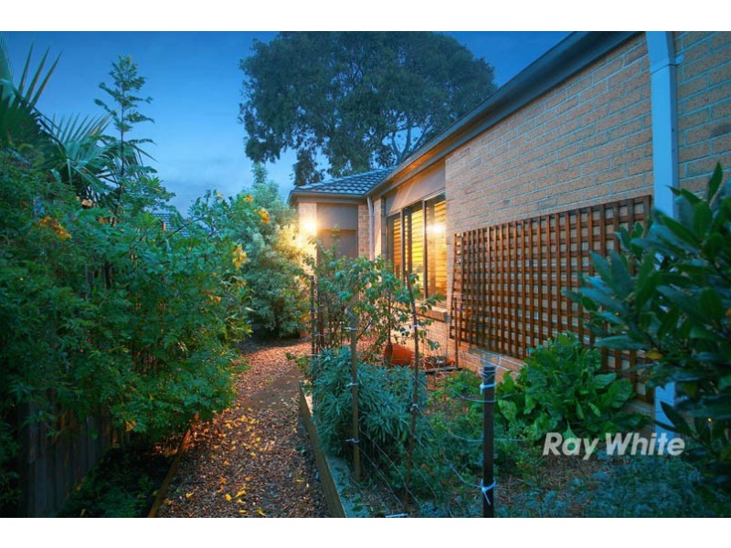 6 Aquanita Close, Lyndhurst VIC 3975