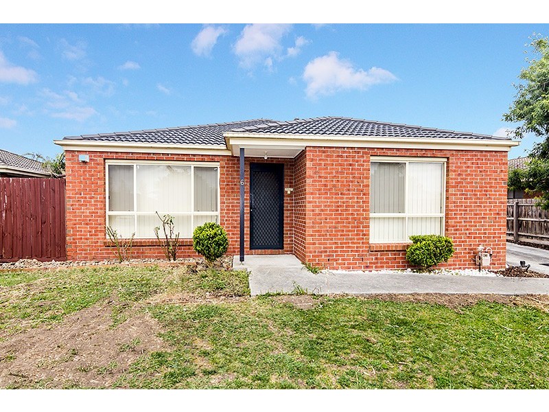 1/6 Hoddle Court, Cranbourne VIC 3977