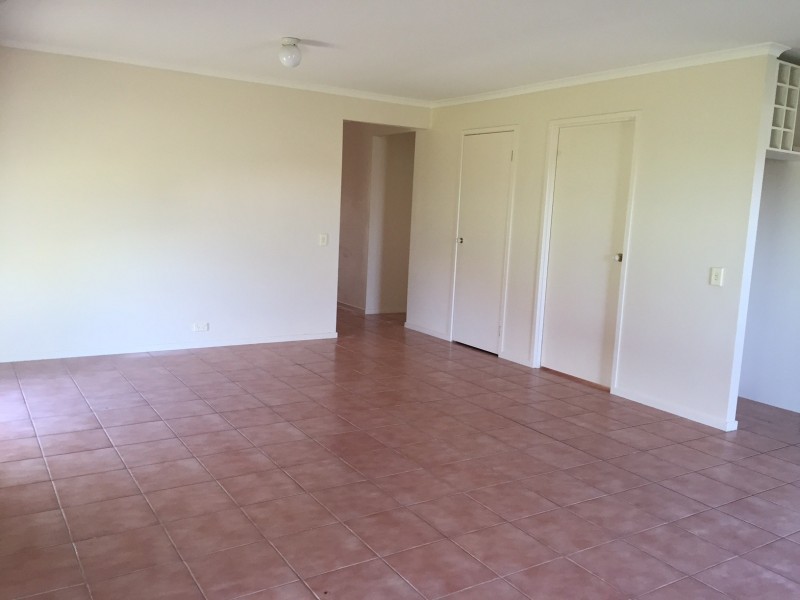 19 Lansbury Drive, Narre Warren South VIC 3805