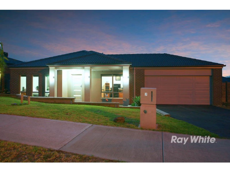 12 Mannavue Boulevard, Cranbourne North VIC 3977