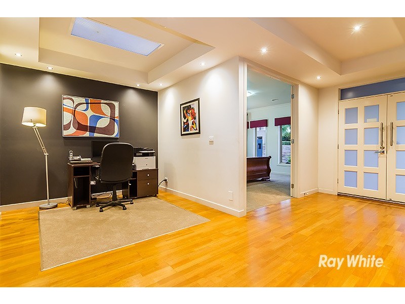 21 Moreton Bay Boulevard, Lyndhurst VIC 3975