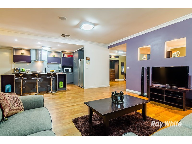 21 Moreton Bay Boulevard, Lyndhurst VIC 3975