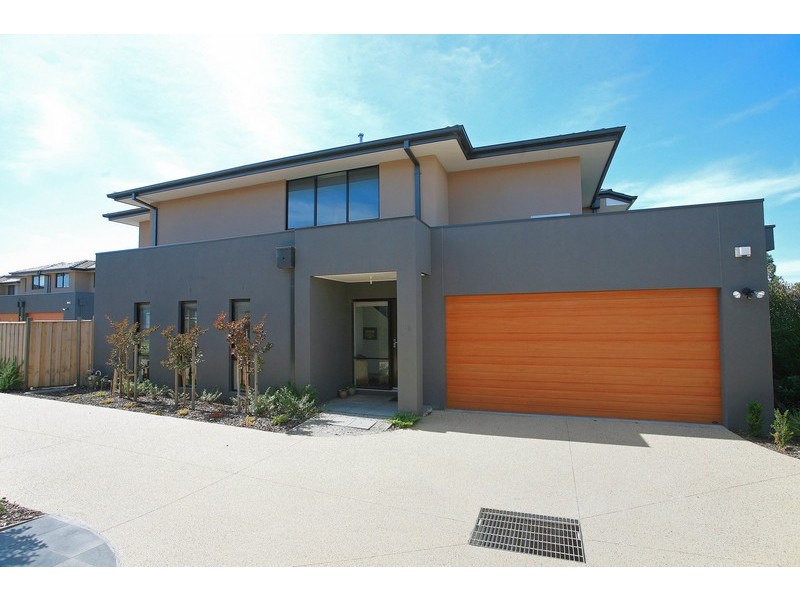 16/70 Sandhurst Boulevard, Sandhurst VIC 3977