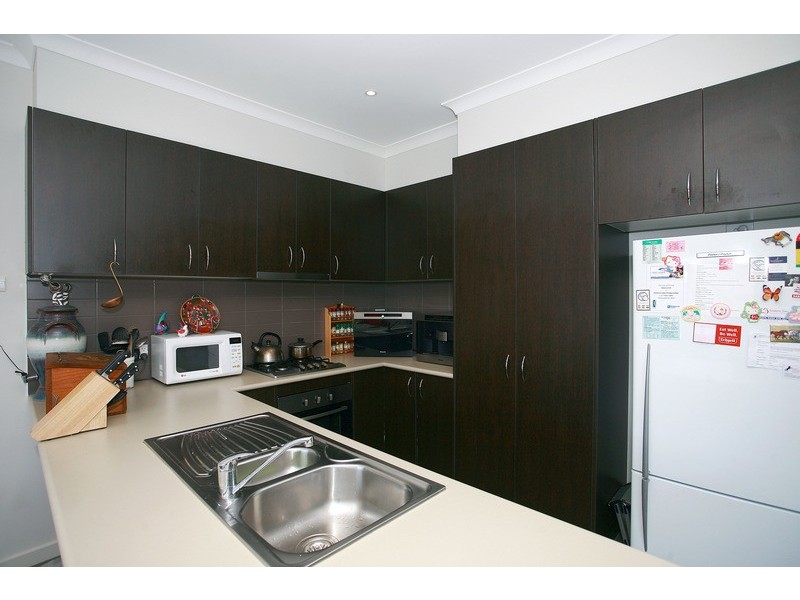 16/70 Sandhurst Boulevard, Sandhurst VIC 3977