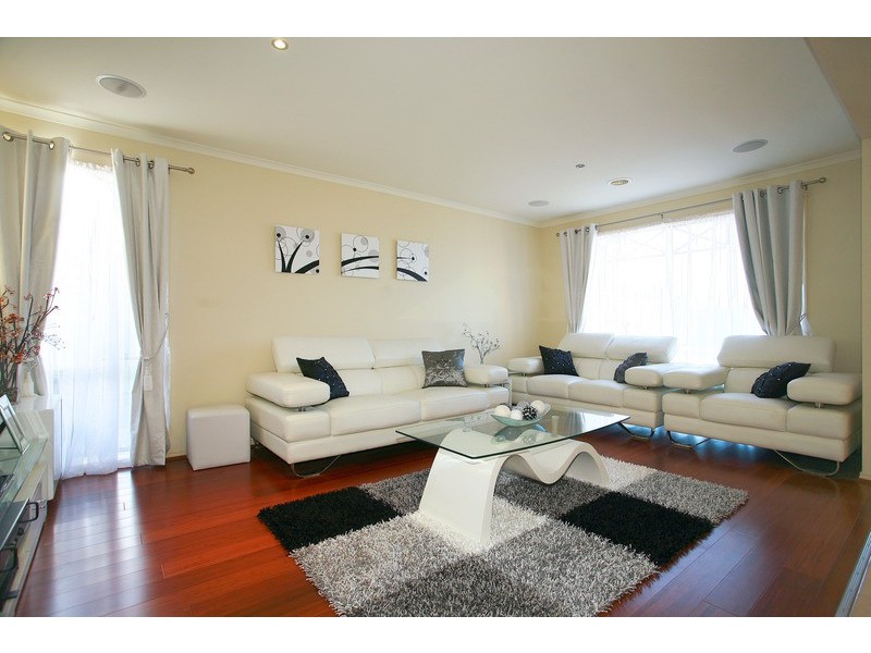 47 Briarcrest Drive, Cranbourne East VIC 3977