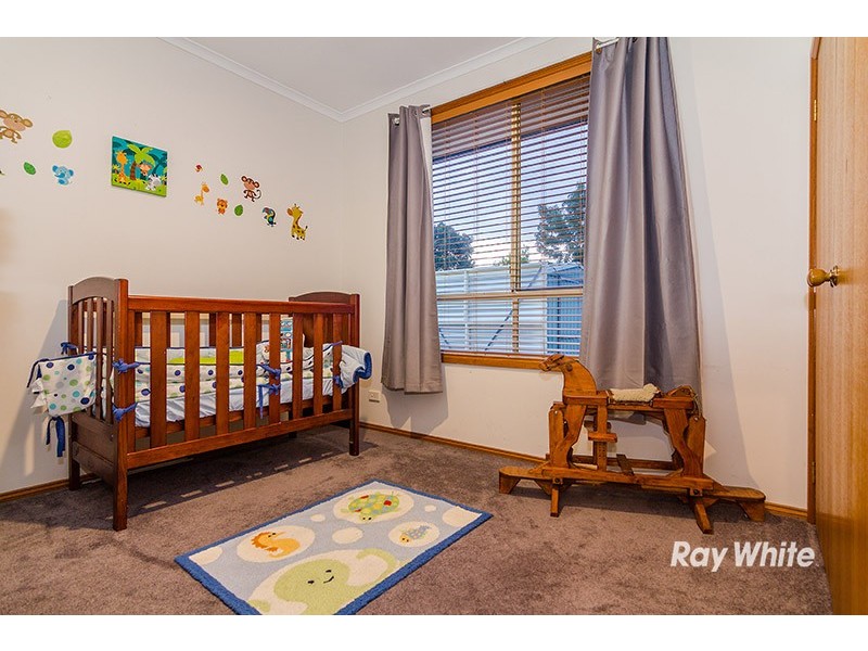 30 Horsfield Street, Cranbourne North VIC 3977