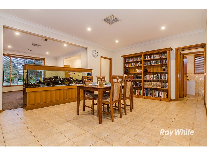 30 Horsfield Street, Cranbourne North VIC 3977