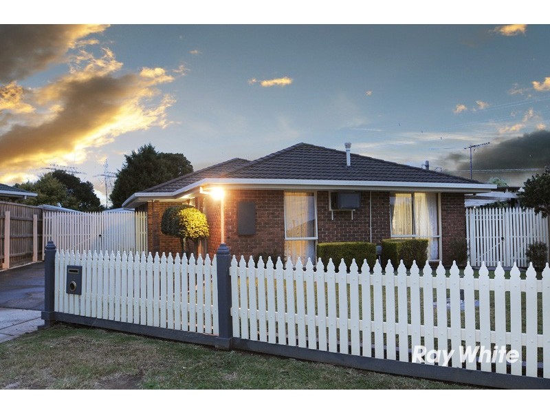 14 Toirram Crescent, Cranbourne VIC 3977