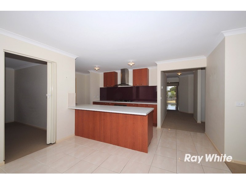 82 Gregson Grove, Lyndhurst VIC 3975
