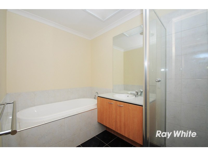 82 Gregson Grove, Lyndhurst VIC 3975
