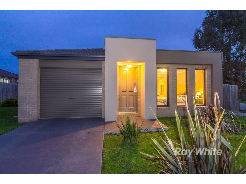 23 Kulkami Way, Cranbourne West VIC 3977